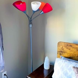 Brand: Hextra , lamp, 5 bulbs, condition: Like new